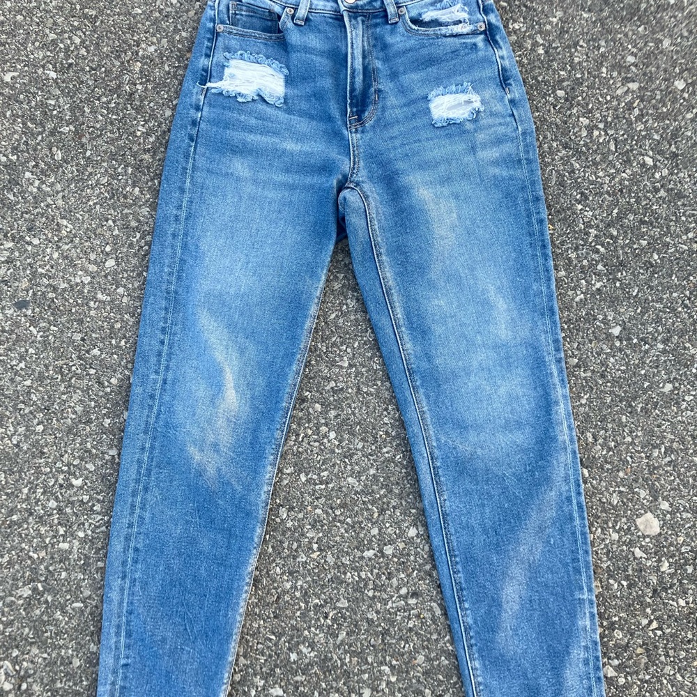 American eagle straight leg jeans